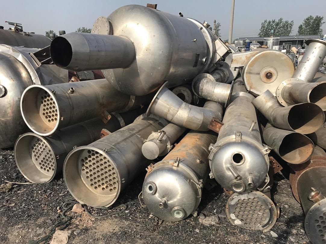 降膜蒸發器的工作狀況分四種變化：